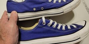 Converse size 11 DARK PURPLE/BLUE low tops,EXCELLENT CONDITION, lightly worn